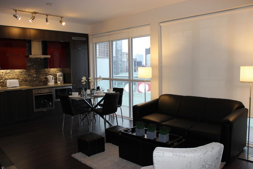 Atlas Suites - Cn Tower & Convention Centre Toronto Zimmer foto
